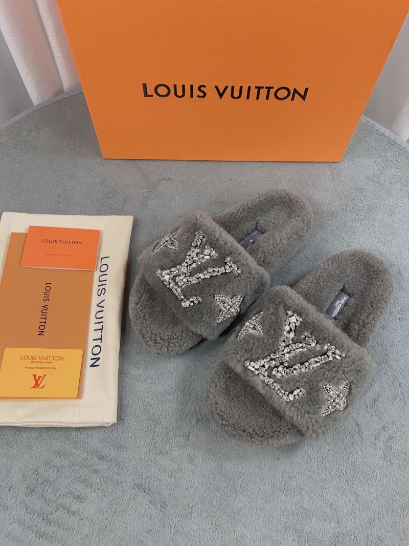 Louis Vuitton Slippers